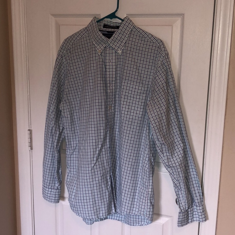 Men’s Tommy Hilfiger button up shirt